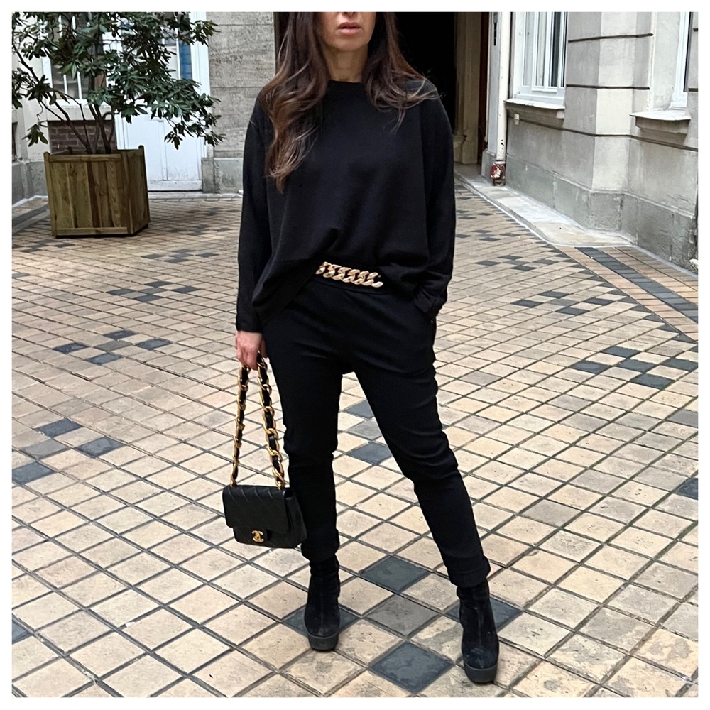 14 ✨PARIS BLACK PANTS WITH GOLD DETAILING